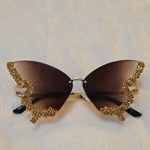 Elegant Gold/Brown Butterfly Sunglasses